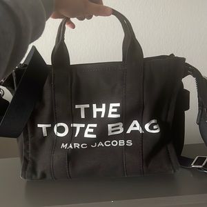 Marc Jacobs tote bag (NEED GONE)